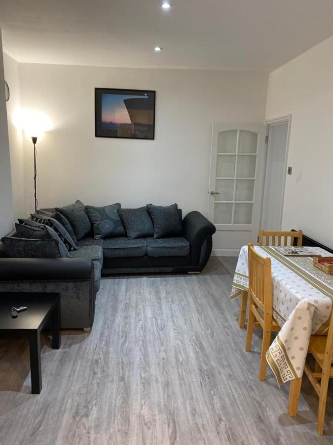 شقة London Flat With Garden Catford المظهر الخارجي الصورة